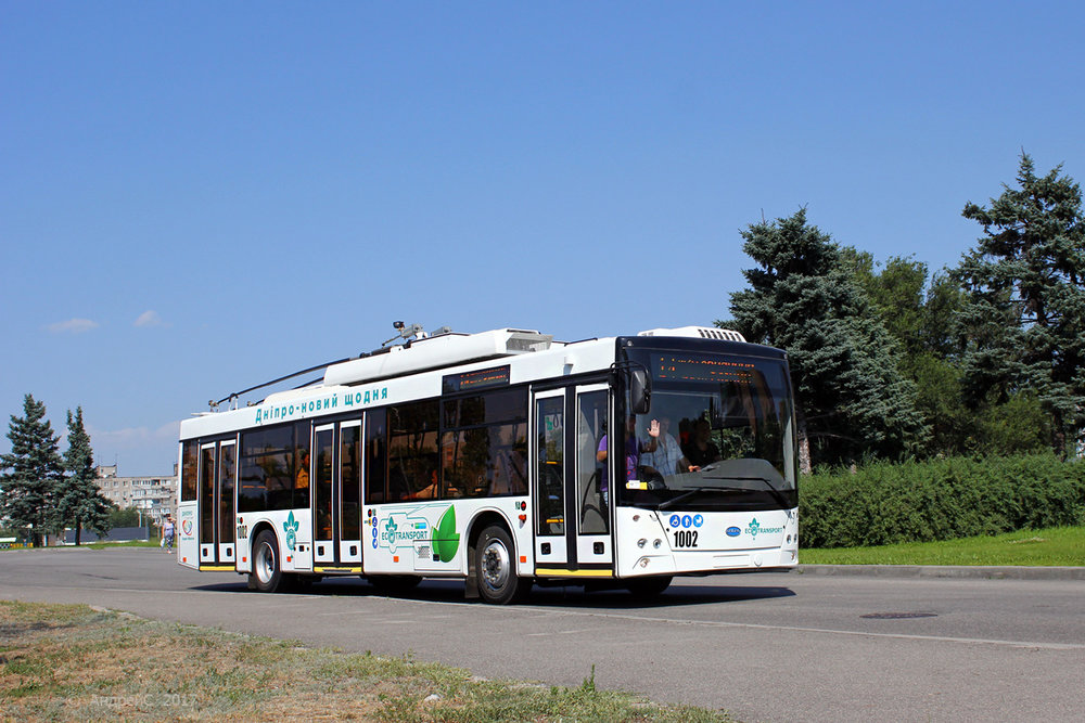 Trolejbus Dnipro-T203 v Dněpropetrovsku. (foto: Andrej S.)