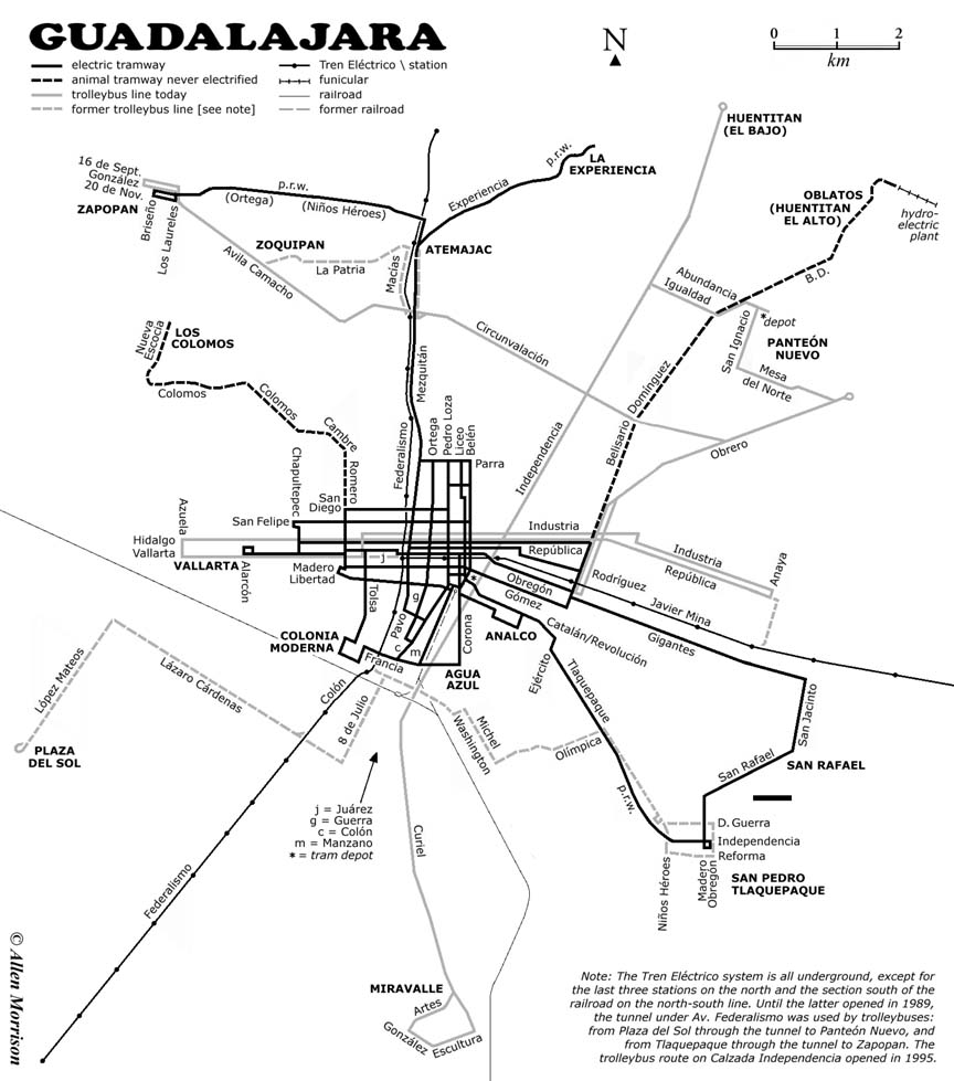 Na mapce z roku 2003 jsou zachyceny jednak funkční trolejbusové tratě (šedá čára) a jednak zrušené trolejbusové tratě (šedá čárkovaná čára). Vyznačeny jsou však i linky č. 1 a 2 lehkého metra (tenká černá čára), zrušené tratě elektrických tramvají (černá čára) i zrušené tratě nikdy neelektrizovaných animálních tramvají (černá čárkovaná čára). Za pozornost stojí i vyznačená pozemní lanová dráha šplhající se po svahu kaňonu Huentitán (Barranca de Huentitán) k vodní elektrárně. Její poněkud kuriózní podobu možno zhlédnout zde. Roku 2013 otevřeli v místní ZOO i sedačkovou lanovou dráhu o délce 700 m. Tato turistická atrakce s nádhernými výhledy do okolí se nachází od pozemní lanové dráhy relativně nedaleko, jmenovitě mezi čtvrtěmi Huentitán El Bajo a Huentitán El Alto. (autor: Allen Morrison)