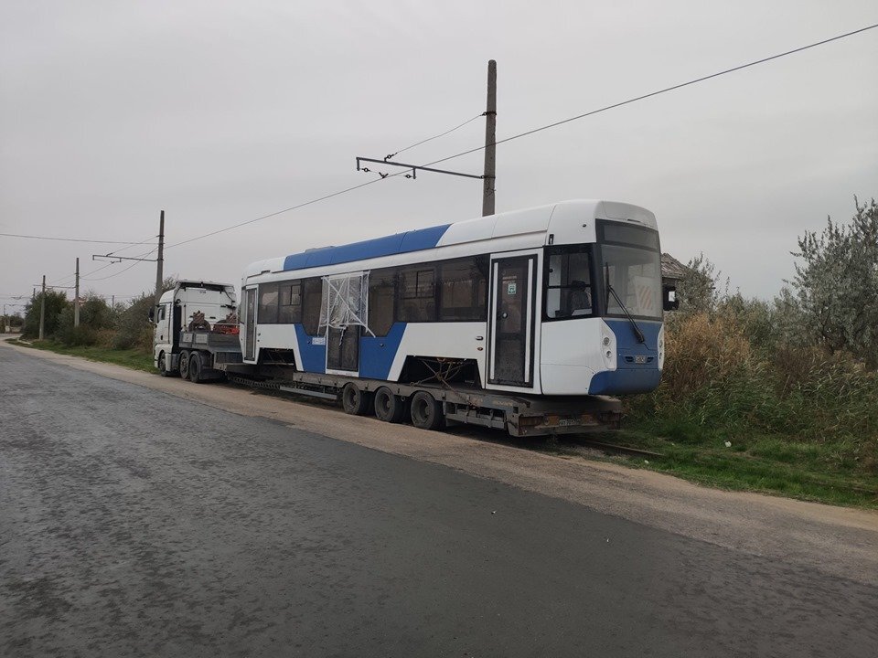 Nová tramvaj v cíli. Video s interiérem je k vidění zde. (foto: Michail Kleščenok)