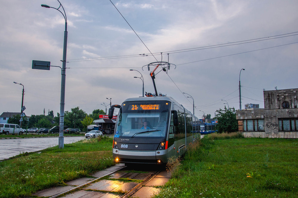 Vůz typu T5B64 ev. č. 808 dorazil do Kyjeva v květnu 2018. (foto: Levis)