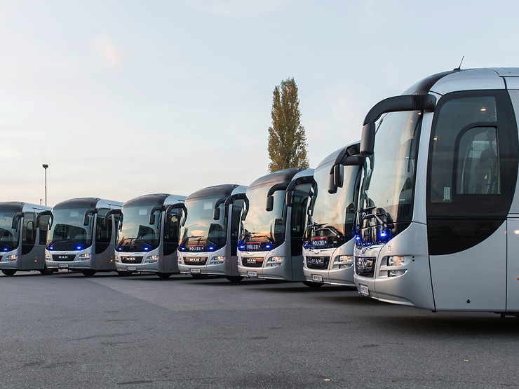 Policejní autobusy MAN Lion's Regio. (foto: MAN Truck & Bus)