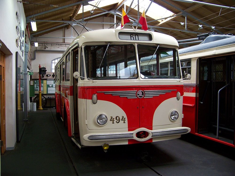 Historický trolejbus Škoda 8 Tr v areálu muzea MHD. (zdroj: Wikipedia.org, foto: ŠJů)