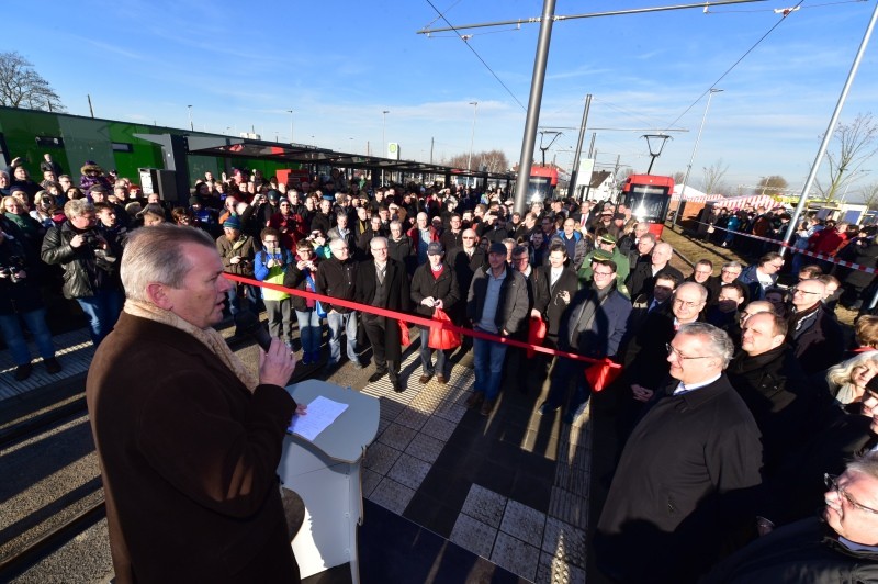 Slavnostní otevření nové tramvajové tratě v Norimberku. (foto: VGN)