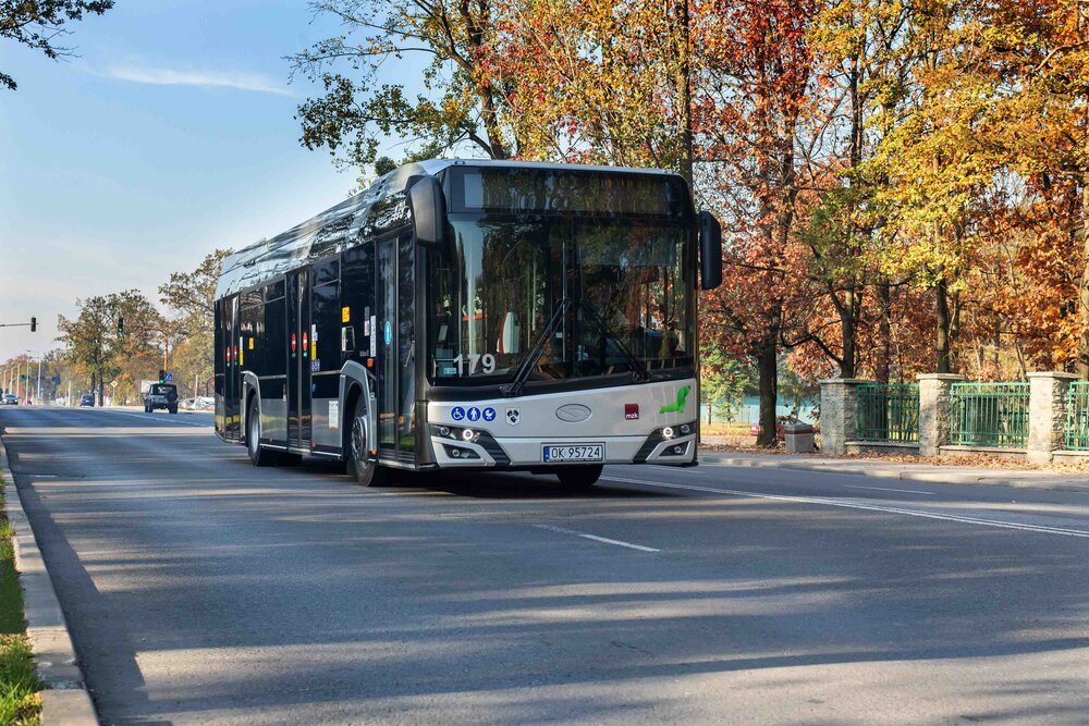 Solaris Urbino 12 na propagační fotografii výrobce. (foto: Solaris Bus & Coach)