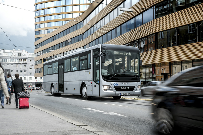 S vozem Intercity se mohli čtenáři našeho časopisu seznámit například v čísle 3/2016. (foto: MAN Truck & Bus)