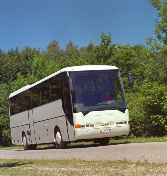 MAN Lion’s Coach na snímku z roku 1996. (foto: MAN Truck & Bus)