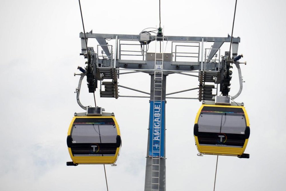 Žlutá linka byla otevřena jako druhá, 15. září 2014. Průběh cesty žlutou linkou může člověk zhlédnout například na tomto videu. (foto: Ministerio de Comunicación del Estado Plurinacional de Bolivia)