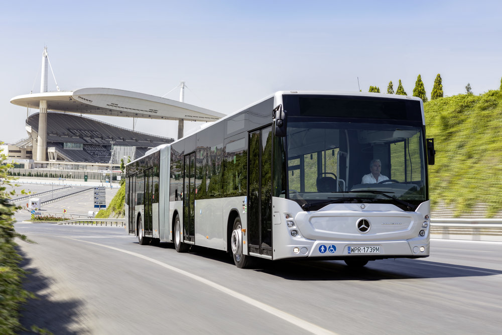 Článkové Conecto G od Mercedesu ve své nové podobě. (foto: EvoBus)