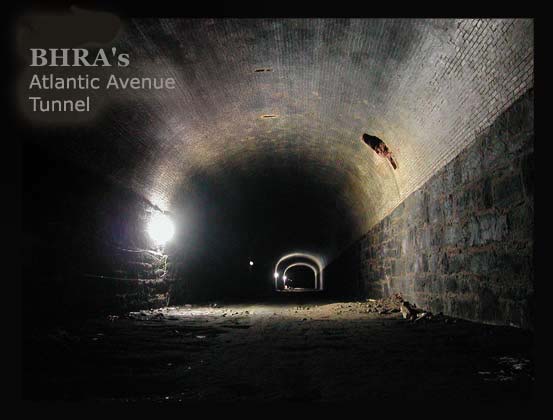 Tramvaje měly mj. jezdit přes tzv. Atlantic Avenue Tunnel, který je nejstarším městským tunelem pro kolejovou dopravu na světě. Někdy je nesprávně uváděn jako nejstarší tunel metra. Ve skutečnosti ale tímto tunelem jezdily jen vlaky. (foto: BHRA)
