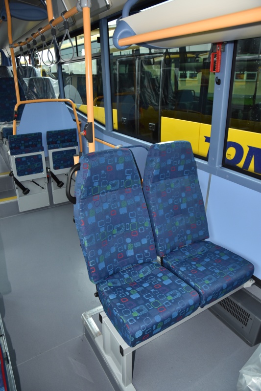 Sedadle v interiéru autobusu Crossway pro TQM. (foto: Miroslav Halász)