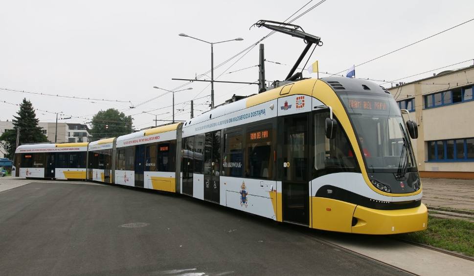 Tramvaj PESA 2014N 