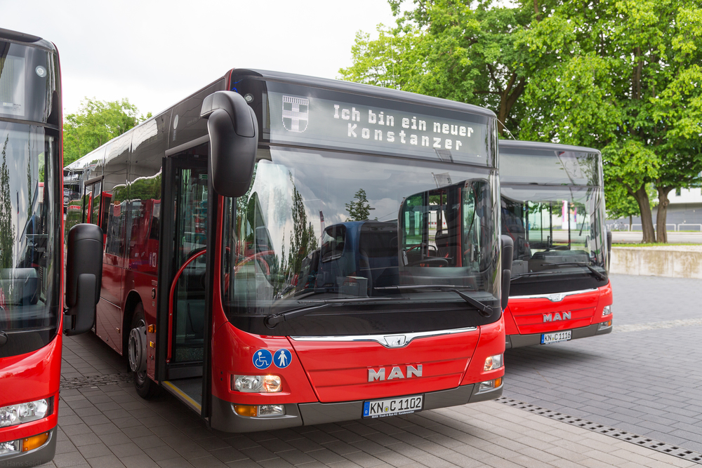 Nové přívěsy dodala švýcarská firma HESS. Soupravy tvoří s autobusy MAN Lion's City. (foto: MAN Truck & Bus)