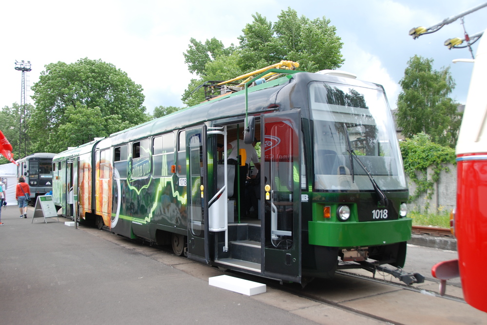 Pivní tramvaj brněnského DP přivezl na veletrh Pragoimex. (foto: Libor Hinčica)