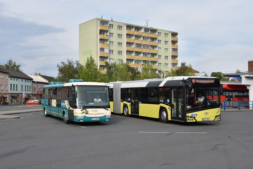 Dvojice zástupců modernější a moderní technologie. (foto: Miroslav Halász)