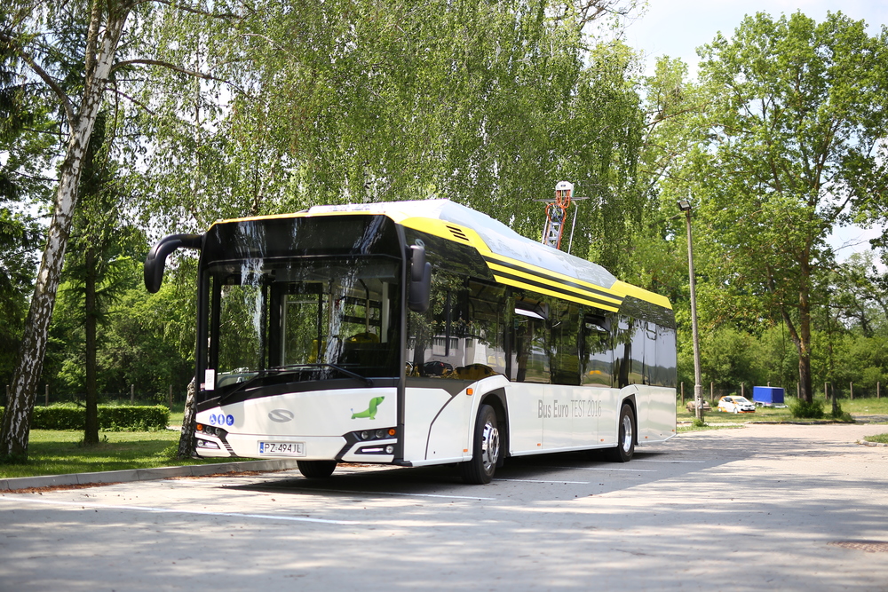 Testovací elektrobus se bude ucházet o titul Bus of the Year 2017. (foto: Solaris Bus & Coach)