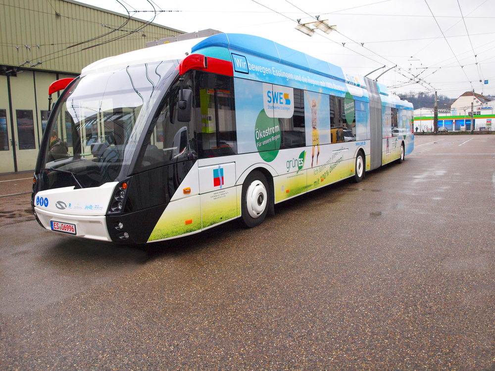 Trolejbus byl opatřen zvláštním polepem. (foto: Solaris Bus & Coach)