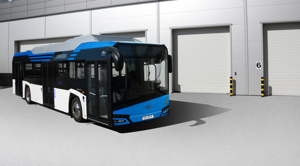 Autobus Solaris Urbino 12 electric na propagačním snímku výrobce. (foto: Solaris Bus & Coach)