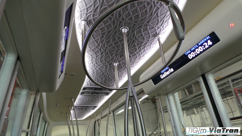 Designový strop tramvaje pro Dauhá. (foto: TIG/m)