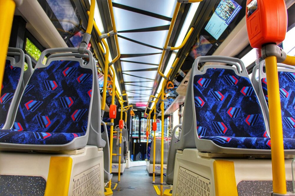 Ještě další dva snímky interiéru. (foto: Gorelektrotrans)