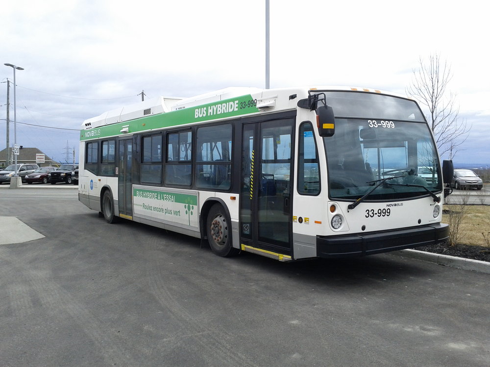 Hybridní autobus Nova Bus LFS HEV. (zdroj: Wikipedia.org)