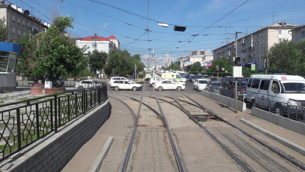  Vlevo: větev na konečnou Šiškovka. Rovně: směr Strelka, nebo LVRZ.&nbsp; 