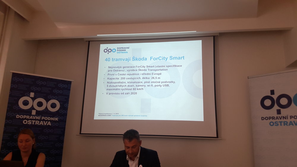 Na tiskové konferenci nebyl kupodivu žádný ze zástupců vítězné společnosti, pouze ředitel a tisková mluvčí DPO. Kontrakt schválily představenstvo a dozorčí rada teprve tento týden. Smlouva je před podpisem. 