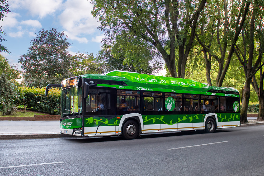 Autobus Solaris Urbino 12 electric v Miláně. (foto: Solaris Bus & Coach)