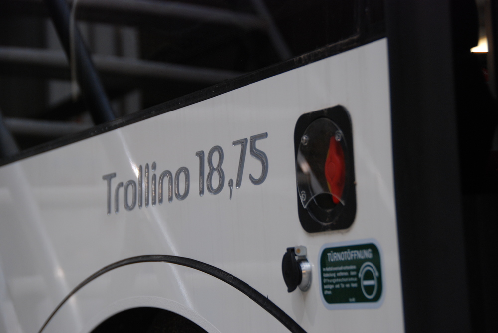 Trolejbusy mají netradiční délku 18,75 m. (foto: Libor Hinčica)