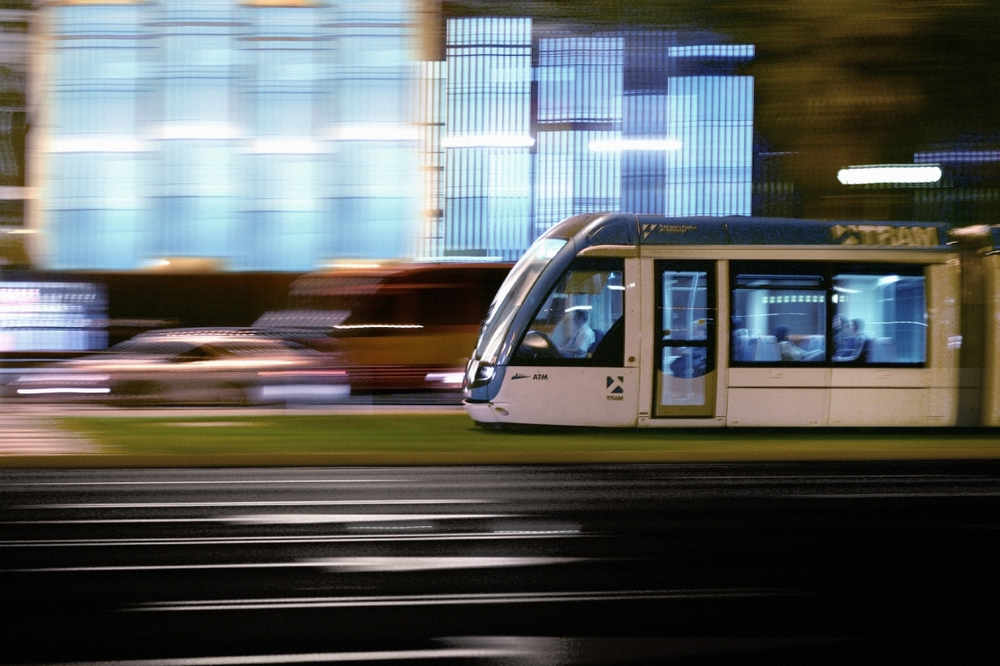 Tramvaje Alstom Citadis jsou či byly vyráběny v závodech Alstomu ve Francii a ve Španělsku, případně také v Polsku. Výroba v Alžírsku je však pouze kooperační. (foto: Alstom)