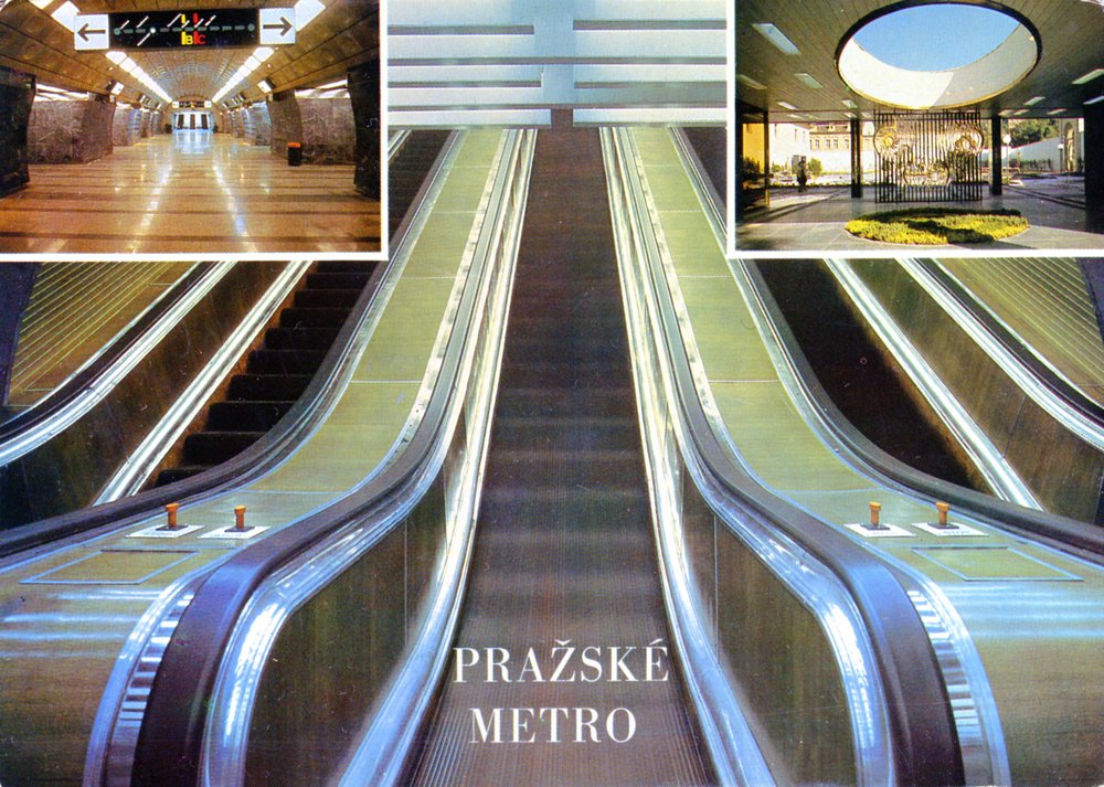 Pražské metro bylo oblíbeným symbolem pohlednic. Nezřídka se na nich ale neprezentovaly vlaky metra, ale právě moderní stanice a umělecké prvky. (sbírka: Libor Hinčica)