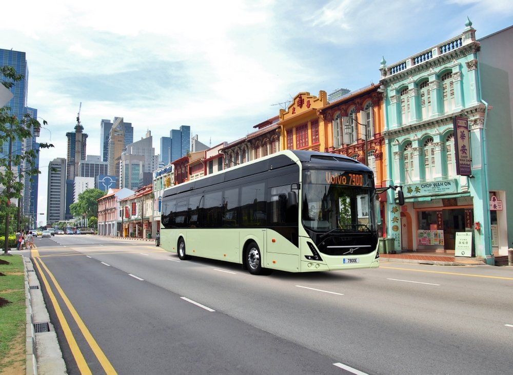 Elektrobus Volvo v levostranném provedení. (foto: Volvo Buses)