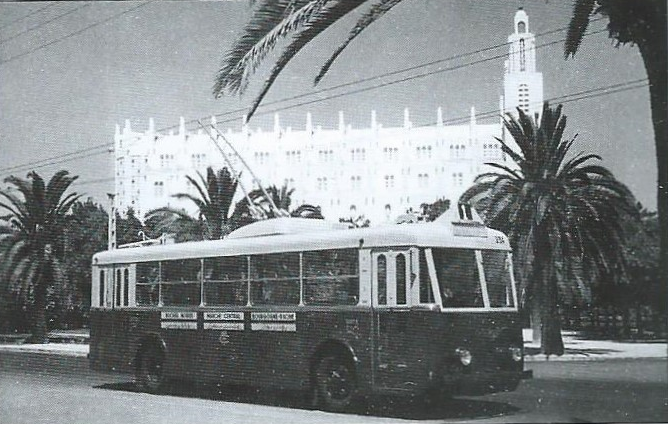 Vozy typu VBRh pro Casablancu. Na rozdíl od standardní verze měly jen dvoje dveře. (foto: VETRA / archiv G. Mullera)