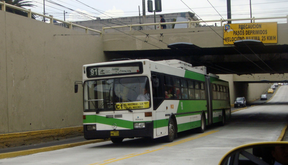 Trolejbus na snímku z roku 2011. (foto: Wikipedia.org)