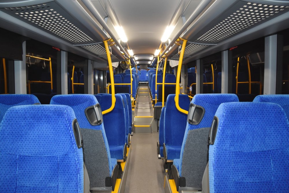 Pohled do interiéru autobusu Scania Citywide LE 14,9. (foto: Arriva Morava)