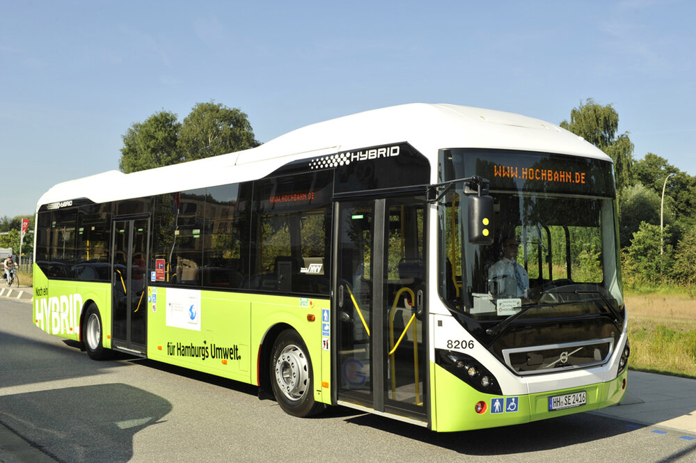 Hybridní Volvo v Hamburku. (foto: Volvo Buses)