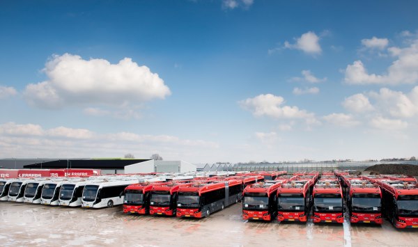 Flotila elektrobusů VDL dopravce Connexxion. (foto: VDL)