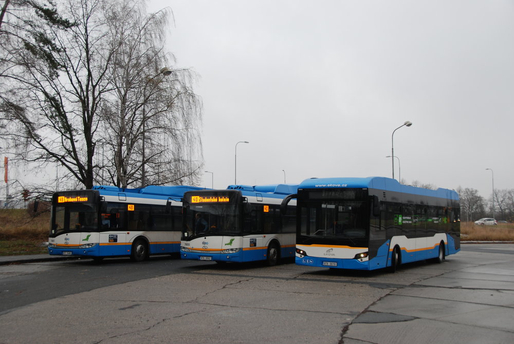 Předmětem nákupu by měl být prototyp elektrobusu ELECTRON. Na snímku je zachycen ve společnosti autobusů Solaris Urbino na konečné Opavská v Porubě. (foto: Libor Hinčica)