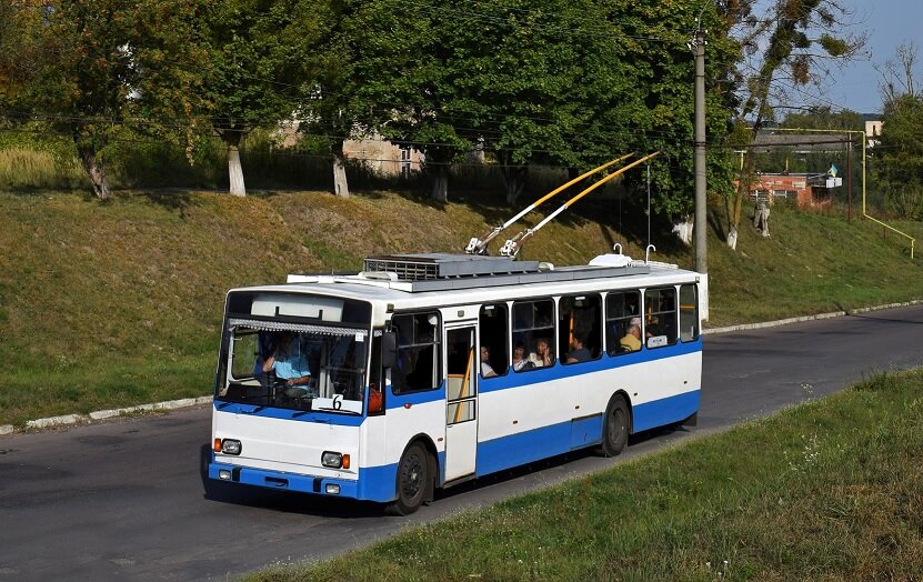 Fotomontáž navrhovaného vzhledu trolejbusu Škoda 14 TrM pro Indii. (foto: Petr Bystroň; úprava: Ondřej Kubišta)