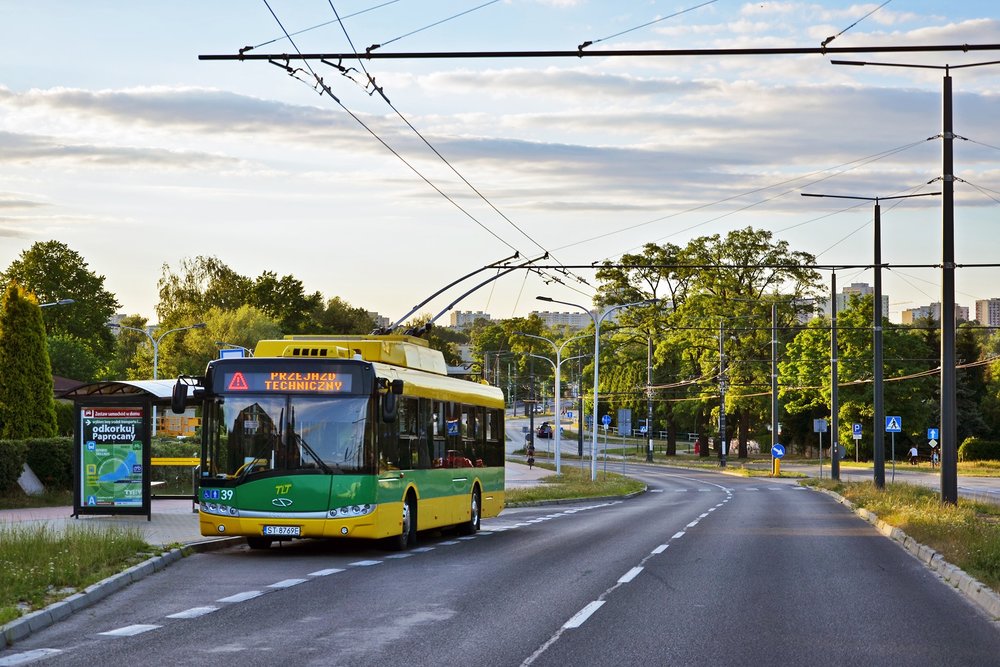 Tyskie Linie Trolejbusowe se pochlubily sérií snímků z prvních jízd. (foto: 4x Tyskie Linie Trolejbusowe)