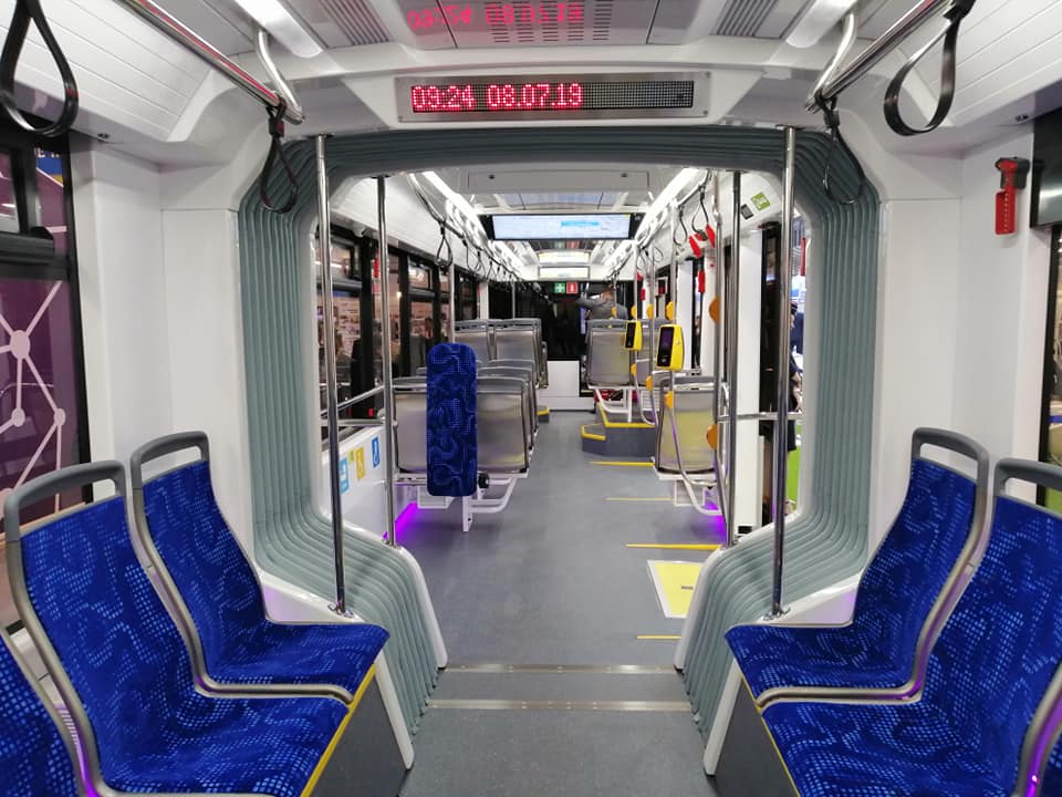 Vylepšen byl interiér. Pod sedadly v zadní části se nachází otočný podvozek vlastní koncepce. (foto: Olga Turkovskaja / ulpressa.ru)