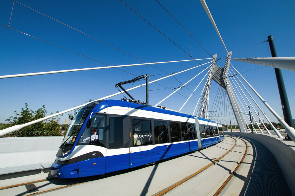 PESA 2014N Krakowiak. Dodávky vozidel se neobešly bez problémů. Kvůli nim chtěl dopravce MPK Kraków vyloučit Pesu z dalšího tendu. (foto: PESA Bydgoszcz)