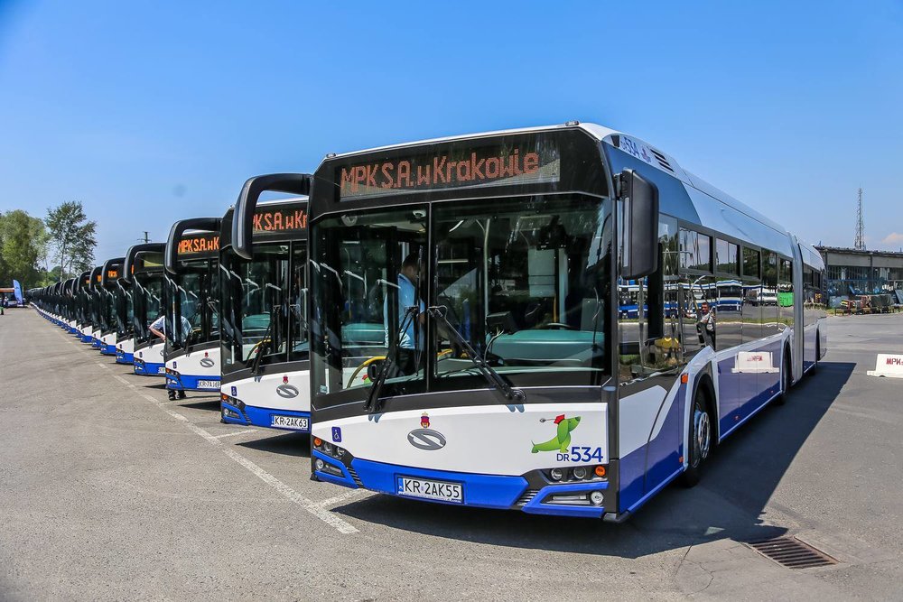 Všech 77 autobusů bylo dodáno v provedení Nového Urbina. (foto: MPK Kraków)