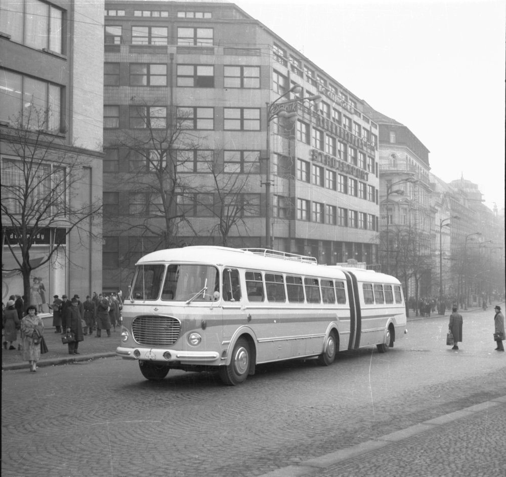 Prototyp československého kloubového vozu Škoda 706 RTO-K. (zdroj: archiv Iveco Czech Republic)