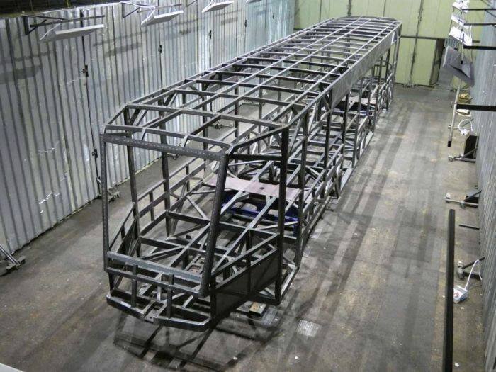 Rozpracovaná kostra vozu na snímku z prosince 2019. (foto: Etalon)