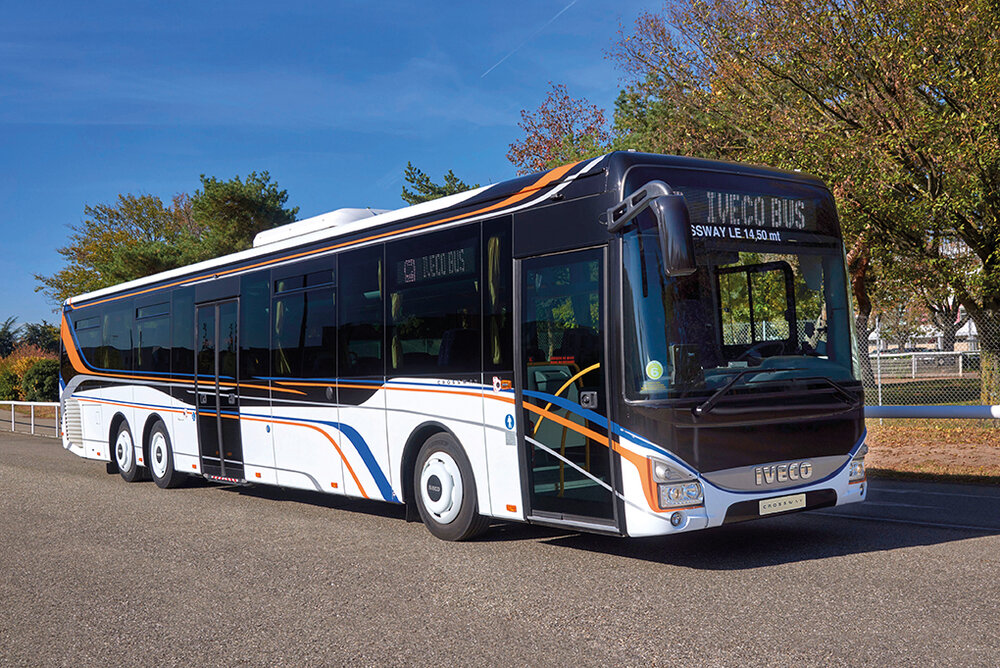 Autobus Iveco Crossway LE v délkové verzi 14,5 m. (foto: Iveco Bus)