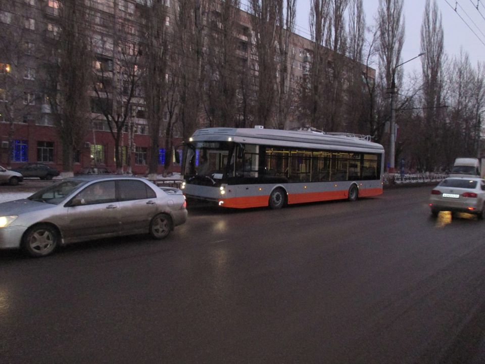 Jeden z nových vozů pro Rosario na zkouškách ve městě Engels. (foto: Transphoto.ru; autor nezjištěn)