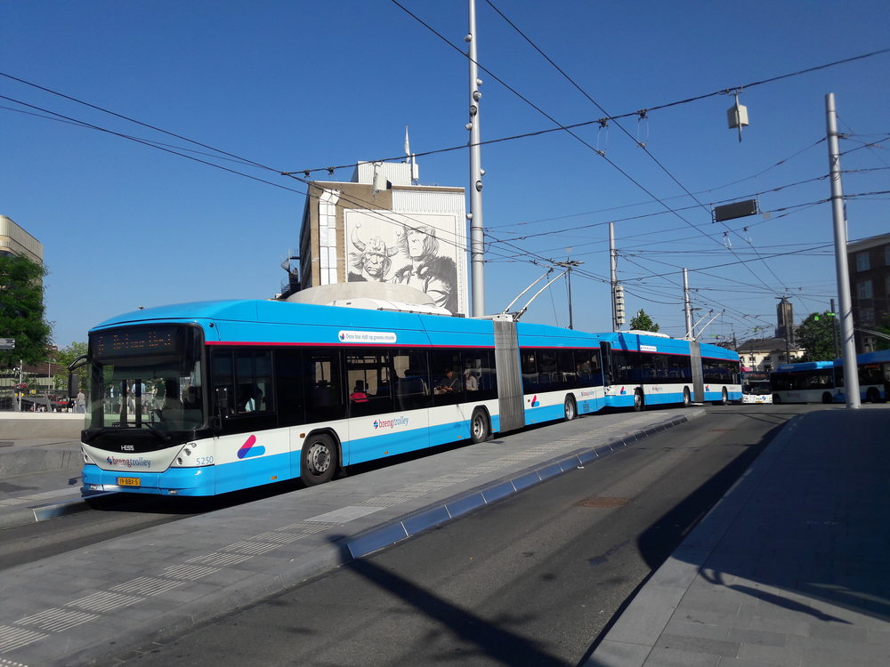 Jediná trolejbusová síť v Nizozemsku bude v dalších letech stavět na konceptu in-motion charging. (foto: Vít Hinčica)