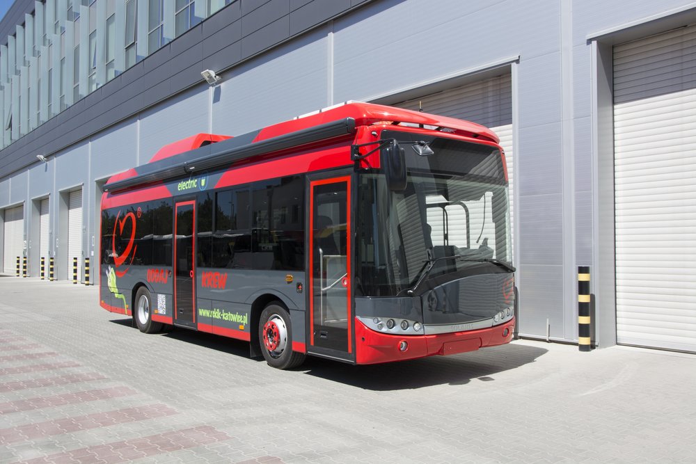 Elektrobus pro darování krve od Solarisu je postavený na platformě modelu Urbino 8,9 LE. (foto: Solaris Bus & Coach)