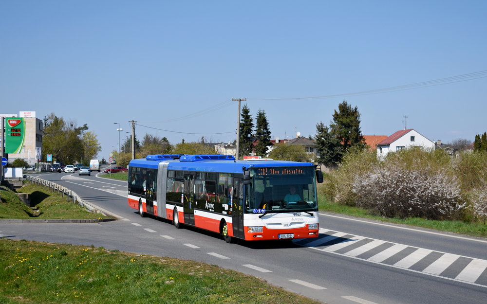 V pondělí 15. dubna 2019 došlo k prvnímu vypravení SORu NB 18 číslo 9942, který je přidělen do provozovny Jílové u Prahy. Zvěčněn byl na lince 332 při cestě z Prahy do svého domovského města. (foto: Matěj Stach)
