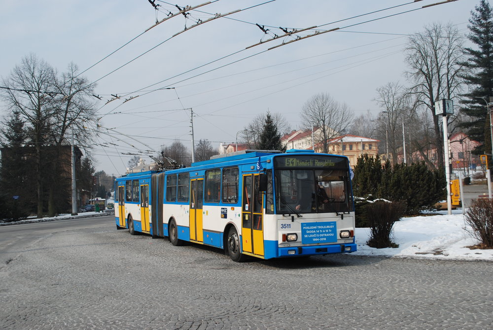 Trolejbus s cedulí. Tím marketing kolem celé akce začal a skončil. (foto: Libor Hinčica)